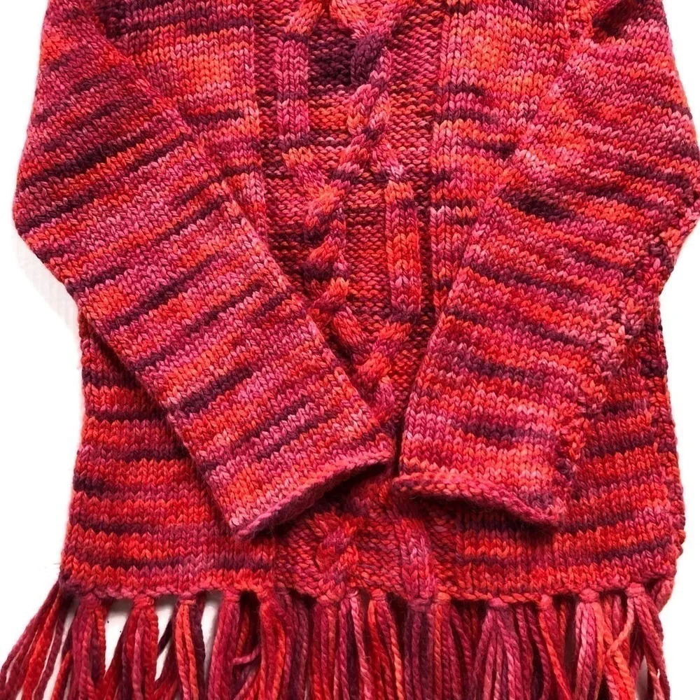 Hand Knit Sweater - Picture 2 of 10